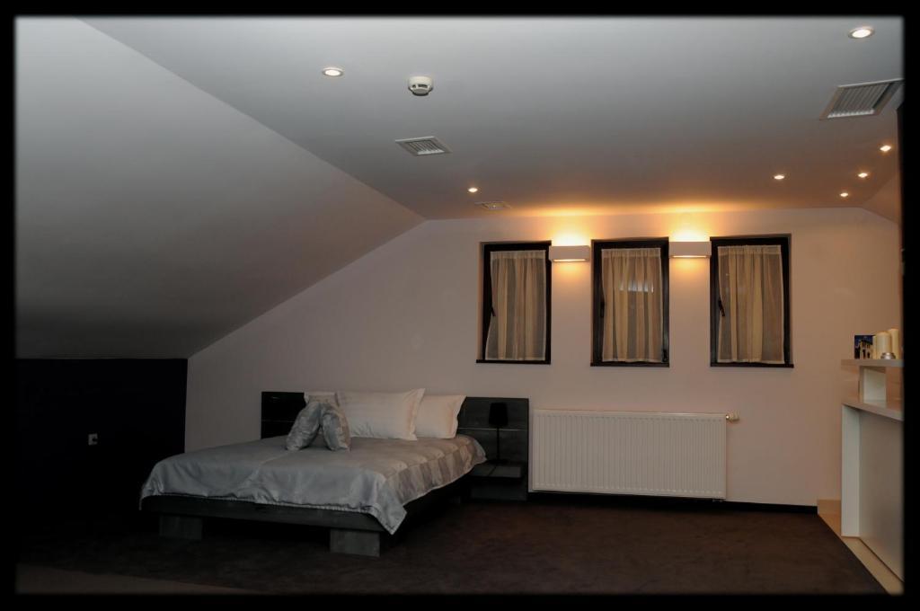 Hotel Diafan Baia Mare Room photo